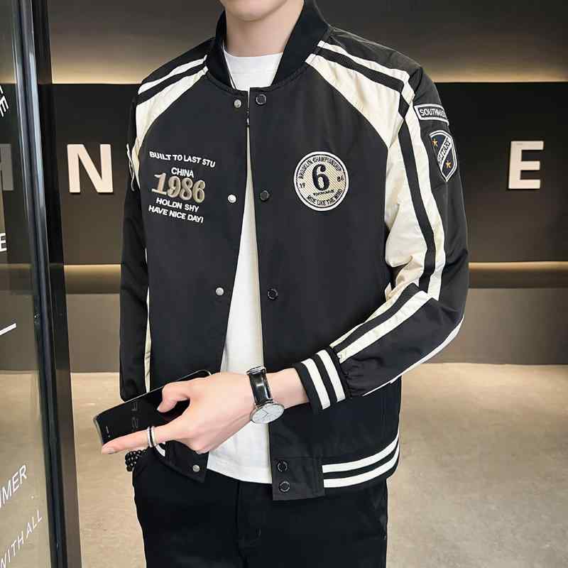 春 コーデ メンズ 用 服 分かりやすい 流行り物 オシャレ 成年者 かっこいい 成人男性服 アメリカン 上衣  心地よい 通い表現スタイル 重ね着コーデ ゆったり影ぼうし 軽アウター