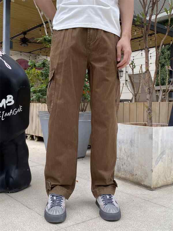春 コーデ メンズ 用 服 シンプル ファッション オシャレ 大人 かっこいい 紳士服 カジュアル ストレート パンツ ブラウン カジュアル 通勤スタイル 重ね着コーデ ゆったりシルエット 快適フィット 動きやすい デイリー