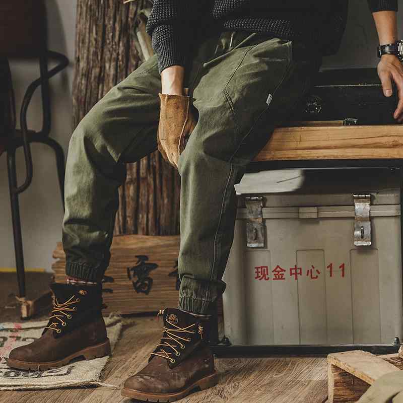 春 コーデ メンズ 用 服 大人 紳士服 アメリカン カジュアル ゆったり 大きいサイズ ストレート パンツ アーミーグリーン 春秋 カジュアル 通勤スタイル 重ね着コーデ ゆったりシルエット 快適フィット 動きやすい デイリー