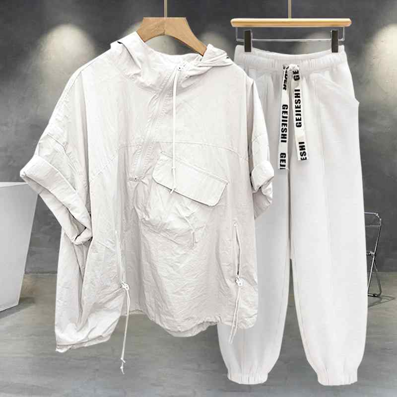 春 コーデ メンズ 用 服 分かりやすい 流行り物 成年者 成人男性服 半袖 衣嚢 ボンネット付き添い人 ズボン下 プルオーバー ファスナー 細工物お召しもの 夏  心地よい 通い表現スタイル 重ね着コーデ ゆったり影ぼうし 好いたらしい填まる 動き分かりやすい デイリー