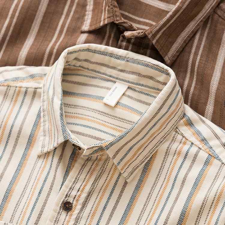 春 コーデ メンズ 用 服 シンプル ファッション オシャレ 大人 かっこいい 紳士服 カジュアル ゆったり 長袖 カーキ トップス ストライプシャツ カジュアル 通勤スタイル 重ね着コーデ ゆったりシルエット さらっと着 普段使い