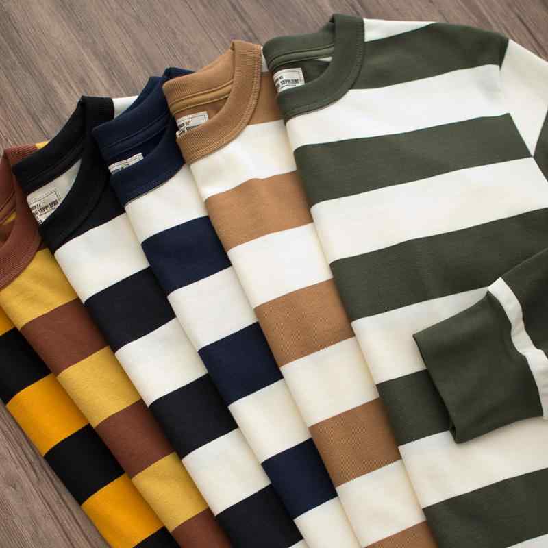 春 コーデ メンズ 用 服 分かりやすい 流行り物 オシャレ 成年者 成人男性服 アメリカン 広広とした 長袖 綿 プルオーバー ラウンドのど首 縞模様 カーキ  心地よい 通い表現スタイル 重ね着コーデ ゆったり影ぼうし さらっと着 普段使い
