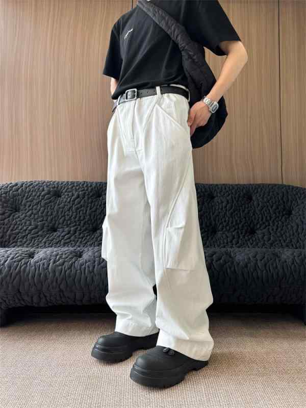 春 コーデ メンズ 用 服 大人 紳士服 アメリカン ストリート カジュアル ワイド ジーンズ パンツ プリーツ ホワイト ユニセックス カジュアル 通勤スタイル 重ね着コーデ ゆったりシルエット 快適フィット 動きやすい デイリー