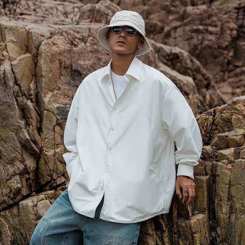 春 コーデ メンズ 用 服 シンプル ファッション オシャレ 大人 かっこいい 紳士服 シャツ ジャケット 無地 ハイエンド 秋 インナーシャツ カジュアル 通勤スタイル 重ね着コーデ ゆったりシルエット 軽アウター｜リコット