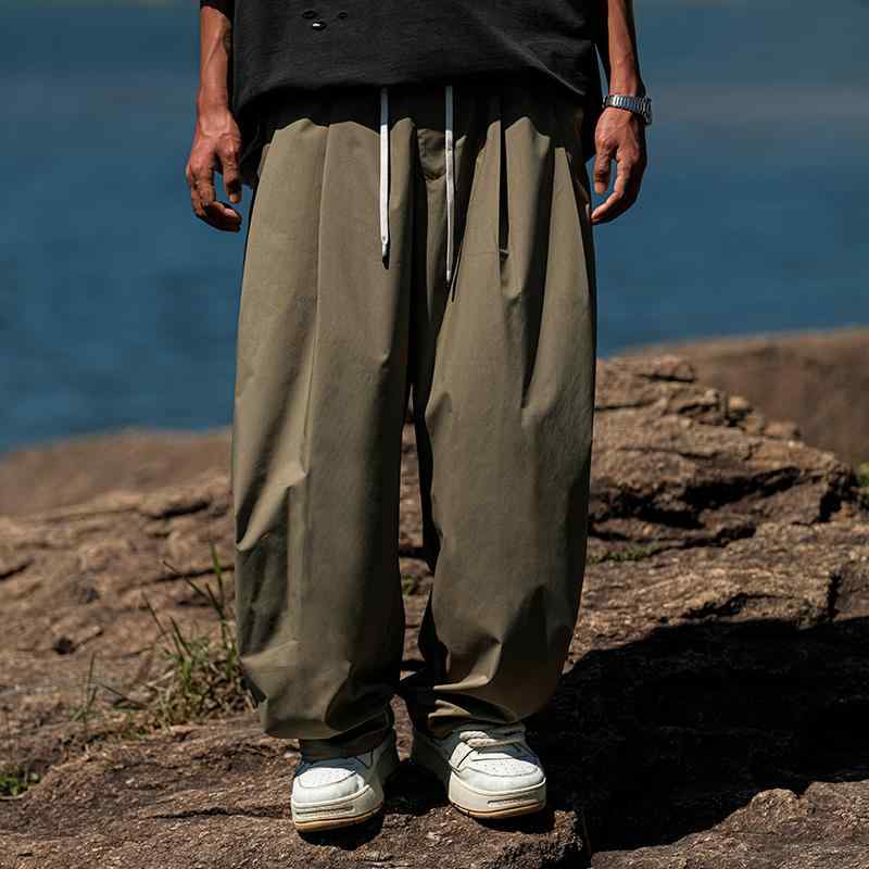 春 コーデ メンズ 用 服 分かりやすい 流行り物 オシャレ 成年者 成人男性服 アメリカン 心地よい 引っ切り無い 広広とした ズボン下 無地 夏  心地よい 通い表現スタイル 重ね着コーデ ゆったり影ぼうし 好いたらしい填まる 動き分かりやすい デイリー