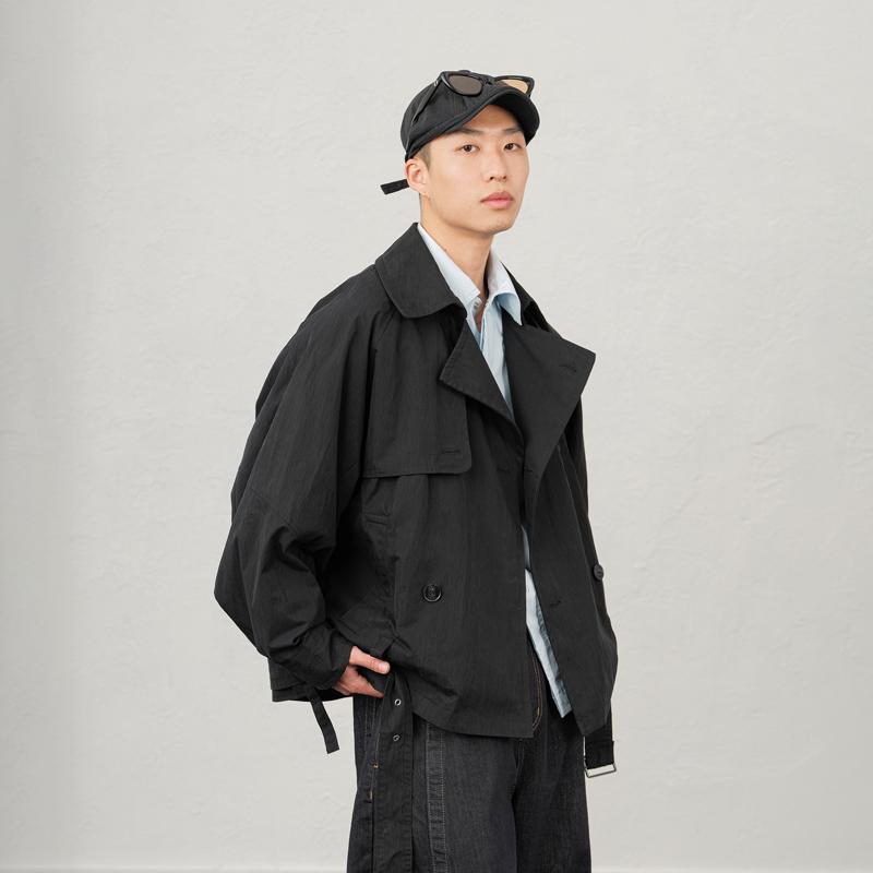 春 コーデ メンズ 用 服 分かりやすい 流行り物 オシャレ 成年者 かっこいい 成人男性服 アウトドア 上衣 防風 年月  心地よい 通い表現スタイル 重ね着コーデ ゆったり影ぼうし 軽アウター