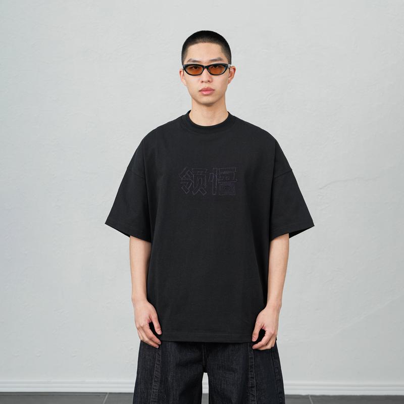 春 コーデ メンズ 用 服 分かりやすい 流行り物 オシャレ 成年者 かっこいい 成人男性服 半袖 綿 プルオーバー 夏  心地よい 通い表現スタイル 重ね着コーデ ゆったり影ぼうし さらっと着 普段使い