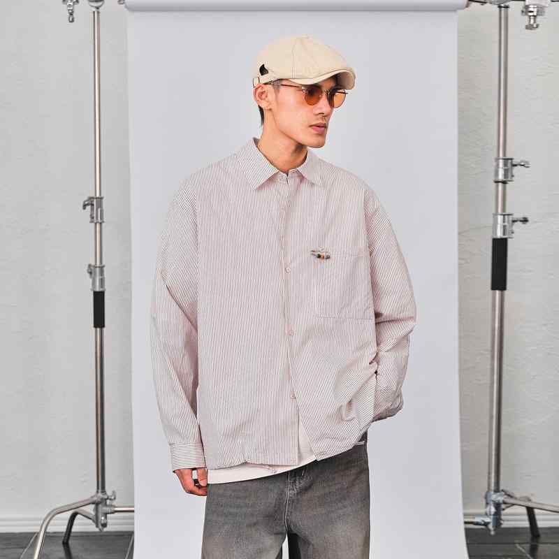 春 コーデ メンズ 用 服 シンプル ファッション オシャレ 大人 かっこいい 紳士服 ゆったり 長袖 シャツ ジャケット ブルー 春 カジュアル 通勤スタイル 重ね着コーデ ゆったりシルエット 軽アウター|リコット