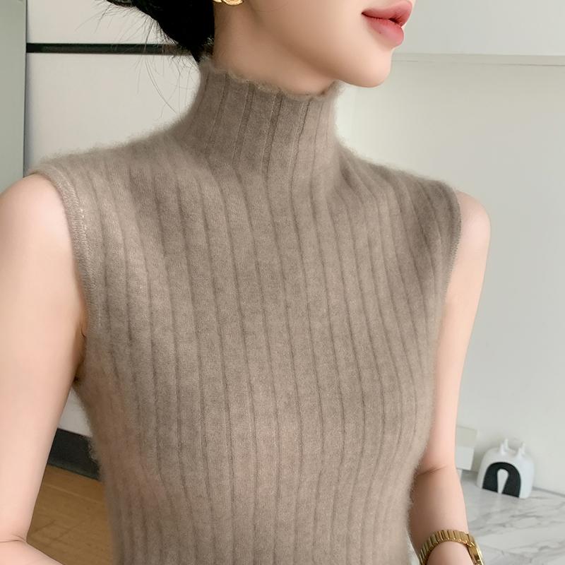 春 コーデ レディース ファッション オシャレ カワイイ シンプル きれいめ ナチュラル 上品カジュアル 婦人服 バッグ ハイネック ベスト ノースリーブ スリム インナー セーター ウエスタンスタイル シャツ