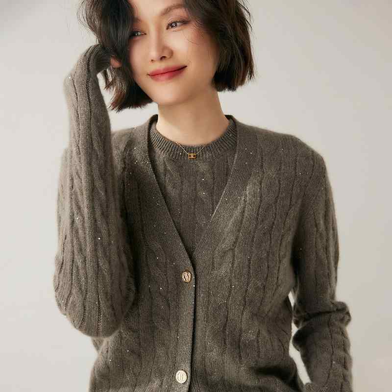 春 コーデ レディース ファッション オシャレ カワイイ シンプル きれいめ ナチュラル 上品カジュアル 婦人服 ハイエンド グレー ツイスト アウター セーター コート ボタンカーディガン 12,839円