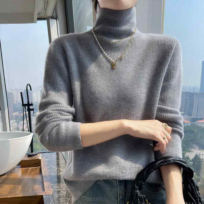 春 コーデ レディース ファッション オシャレ カワイイ シンプル きれいめ ナチュラル 上品カジュアル 婦人服 防寒 タートルネック ウール セーター グレー ニット レイヤリング ｜リコット