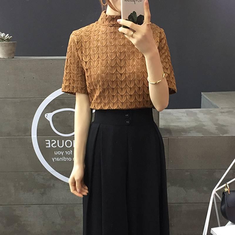 春 コーデ レディース ファッション オシャレ カワイイ シンプル きれいめ ナチュラル 上品カジュアル 婦人服 ホワイト カラー 夏 レース ハーフ ハイネック シースルー 半袖 Tシャツ