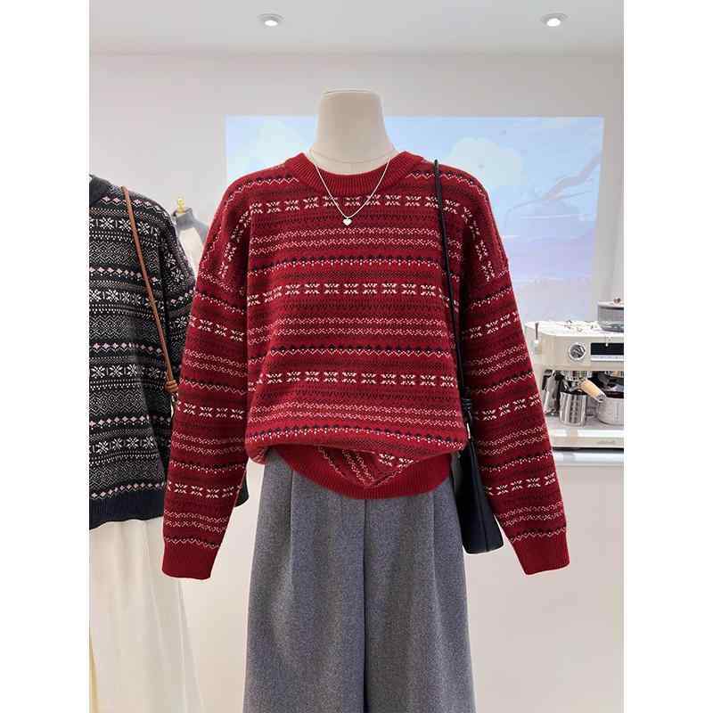春 コーデ レディース ファッション オシャレ カワイイ シンプル きれいめ ナチュラル 上品カジュアル 婦人服 クラシック ジャカード 赤 セーター ラウンドネック ハイエンド プルオーバー インナートップ