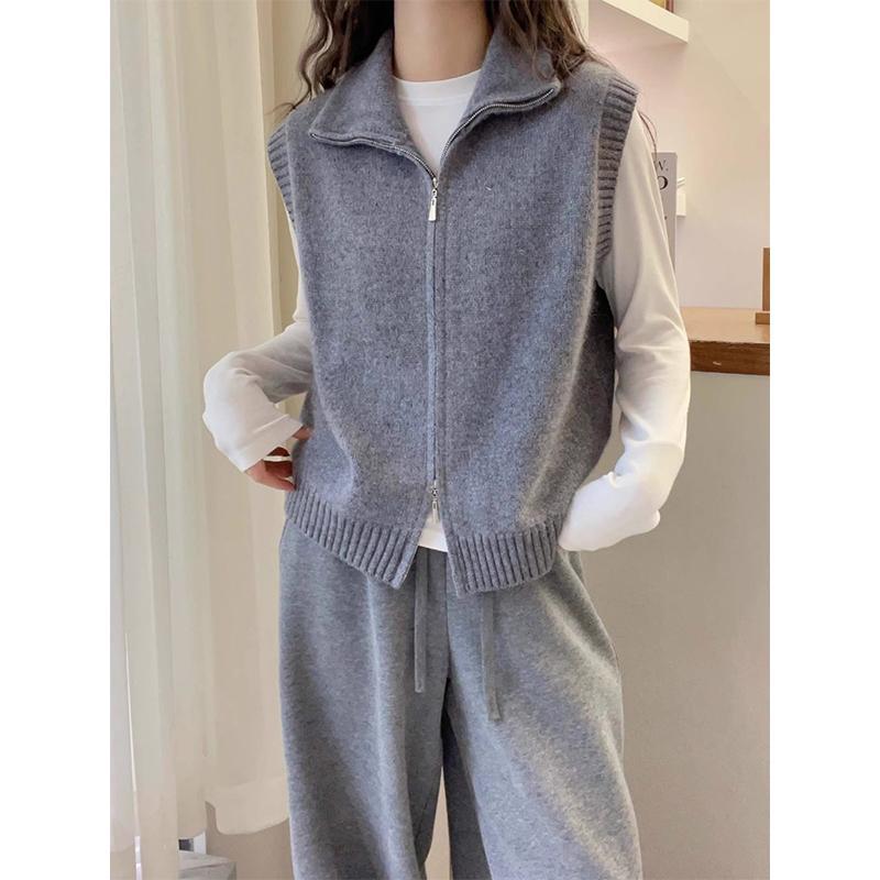春 コーデ レディース ファッション オシャレ カワイイ シンプル きれいめ ナチュラル 上品カジュアル 婦人服 服 スタンドカラー ジッパー ベルベット ニット ベスト トップス
