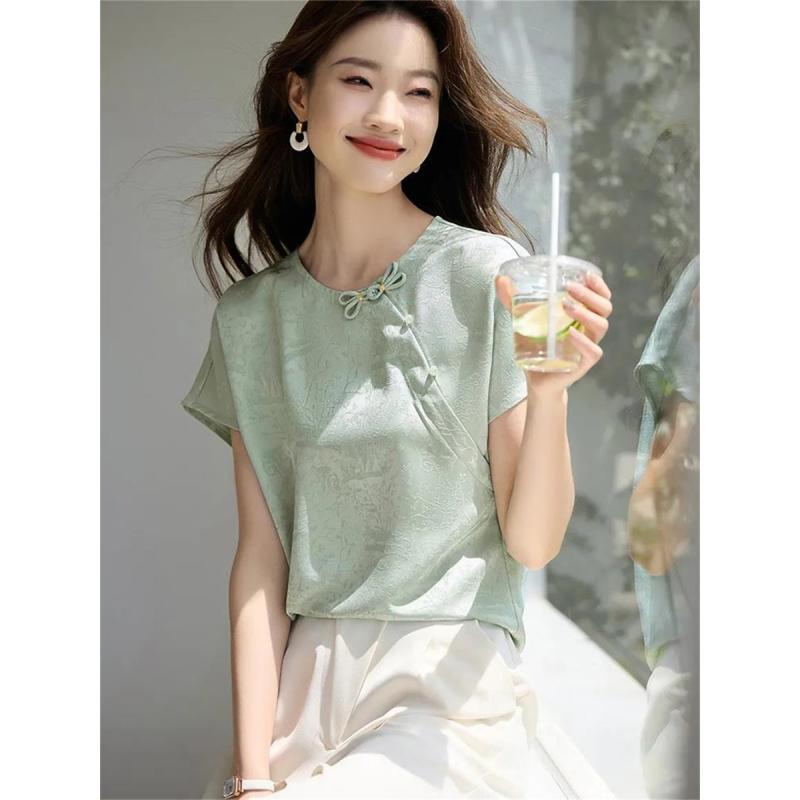 春 コーデ レディース ファッション オシャレ カワイイ シンプル きれいめ ナチュラル 上品カジュアル 婦人服 ボタン 半袖 シャツ 夏 ジャカード T トップス