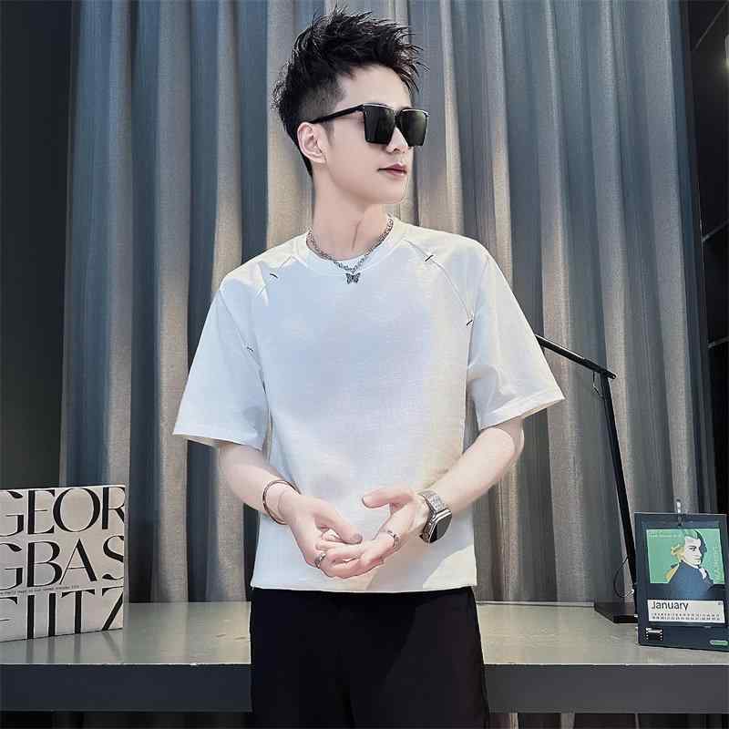 メンズ ファッション 服 男性用 シンプル かっこいい 大人 春コーデ スタイリッシュ ホワイト Tシャツ 半袖 Tシャツ 服かっこいい