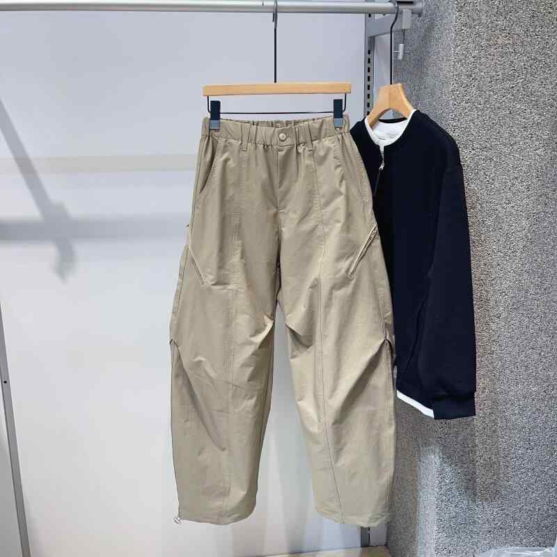 メンズ ファッション 服 男性用 シンプル かっこいい 大人 春コーデ アウトドア 多機能 カーゴ パンツ ストレート レッグ カジュアル パンツ 快適 ワイドレッグ パンツ