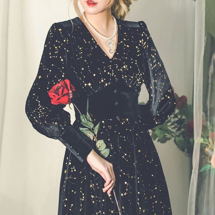 8月30日時 新作 星柄デザインワンピース 星柄デザインワンピース ワンピース ドレス ドレス 二次会 結婚式 大人 上品 入園式 卒業式 入学式 Ol レディース ロング丈 長袖 柄物 秋 冬 Gamerzos Com