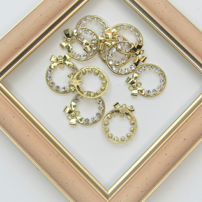 楽天市場 コネクター チャーム リボン クリスタル キラキラで可愛いワンポイント ビジュー つなぎパーツ 繋ぎ チョウチョ ハンドメイド 資材 2個セット 1ペア Lieben 楽天市場店