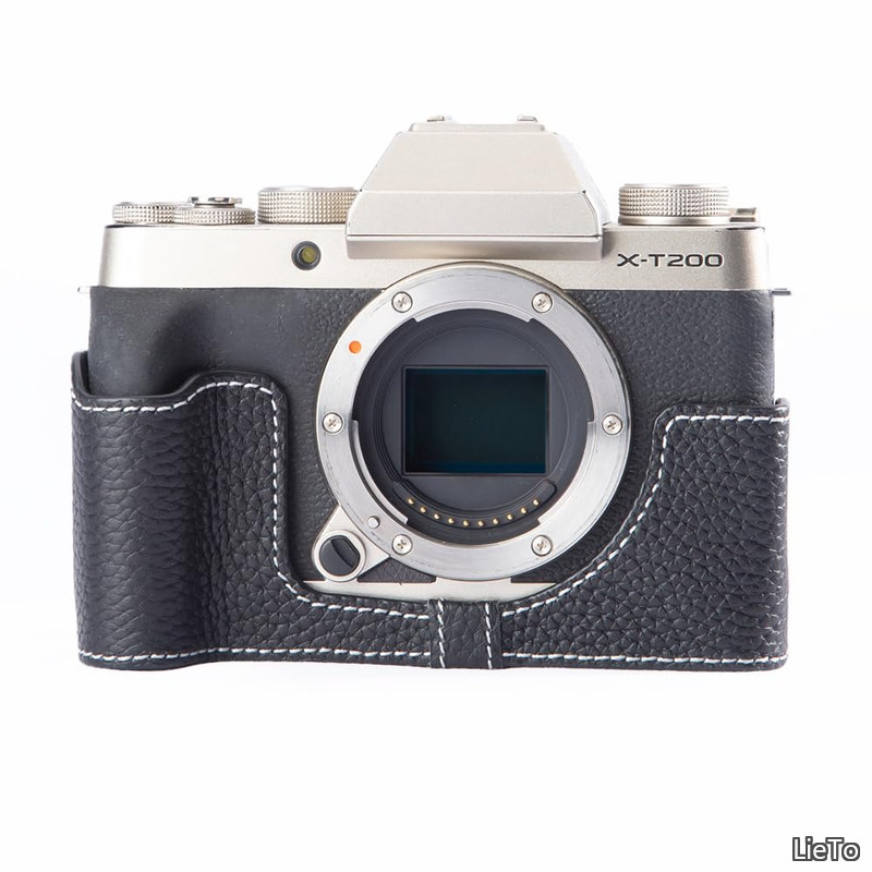 【送料無料】X-T200専用 レトロな本革(牛革)手作りのハーフケース カメラ保護カバー適用Fuji XT200 xt200 ハーフタイプ カメラプロテクトケース 底面開閉 電池交換 三脚取り付け可能キズ 摩耗防止 (黒色)|LieTo