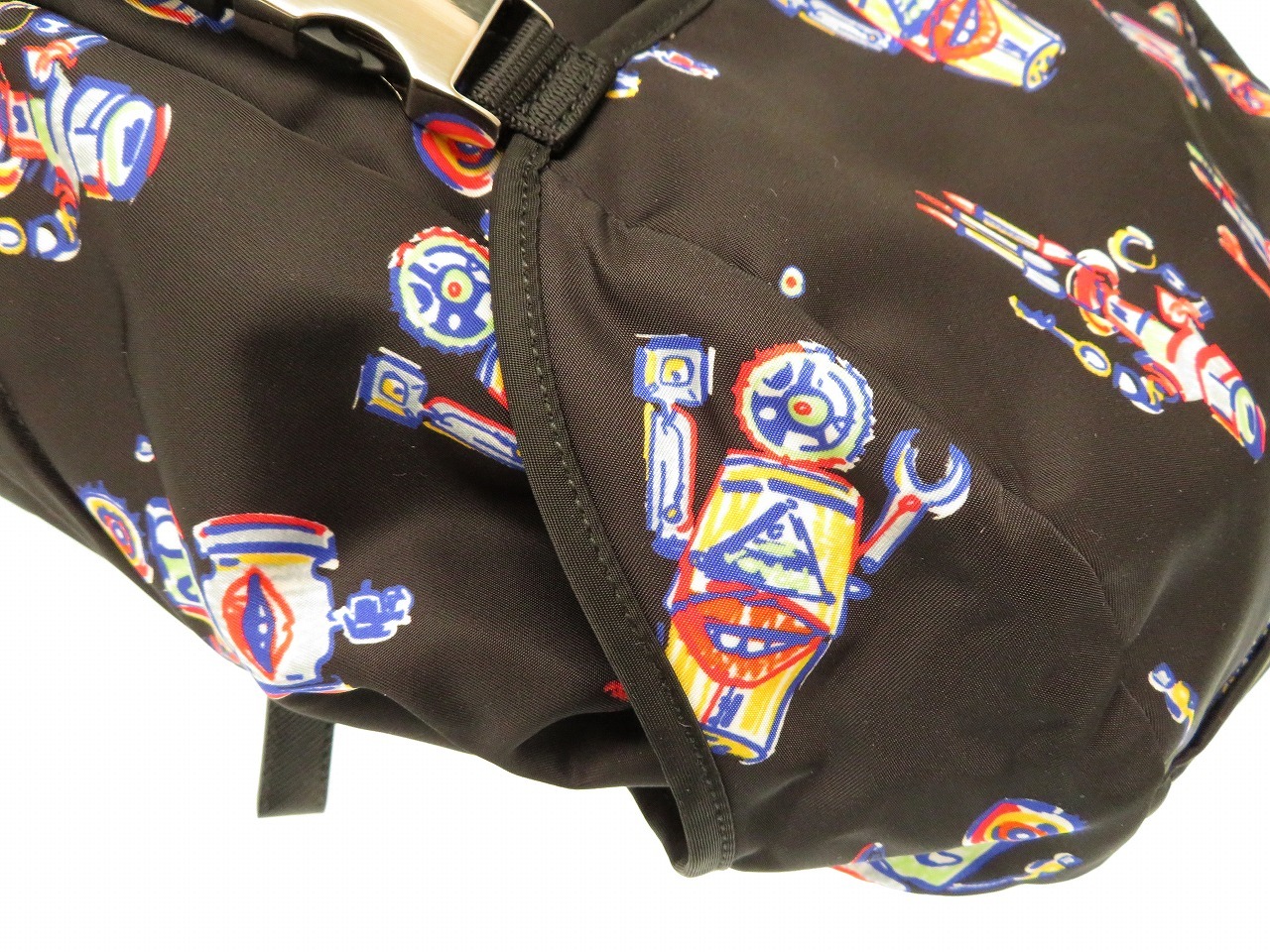 プラダ リュック 中古 メンズ Iucn Water