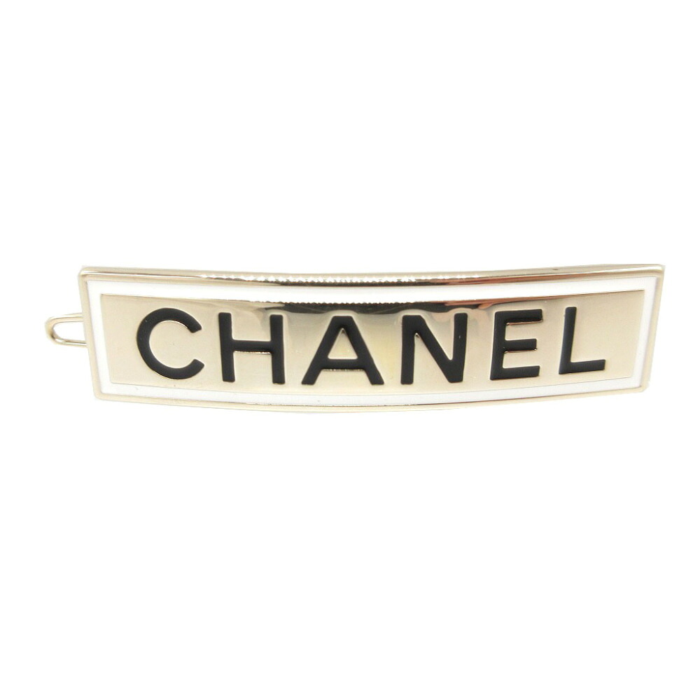 美品 シャネル プレート ロゴ B21B メタル ゴールド ヘアアクセサリー バレッタ 0181【中古】CHANEL｜ＬＩＦＥ ＴＩＭＥ店 26,950円