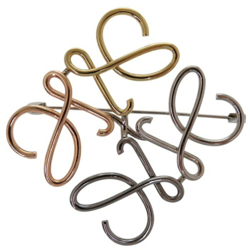 新品未使用　LOEWE / ロエベ　アナグラム　ブローチ　メタル　マルチカラー LOEWE - ロエベ アナグラムブローチ マルチカラーの通販 by