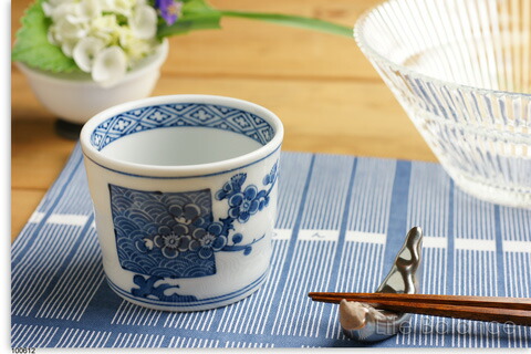 珍品図柄　江戸期古伊万里　紅葉水垂紋様蕎麦猪口2客揃い　本物保証 珍品図柄 江戸期古伊万里 紅葉水垂紋様蕎麦猪口2客揃い 本物保証