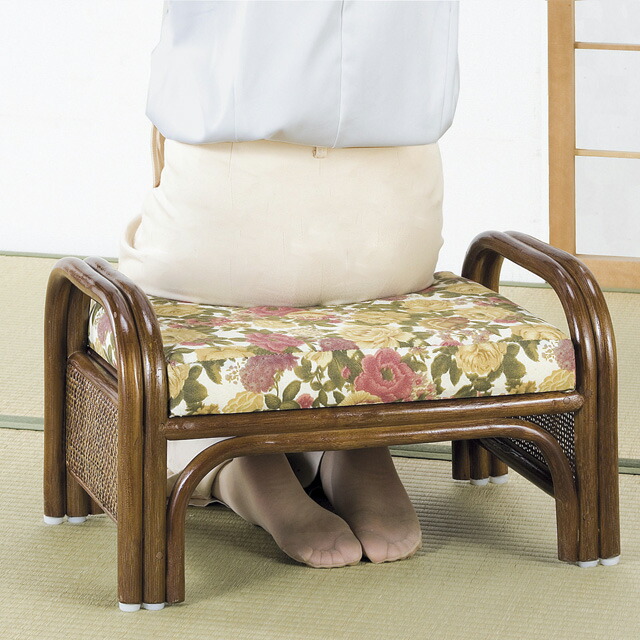 天然籐らくらく座椅子 ロータイプ2脚組 座敷椅子 あぐら座椅子 天然籐らくらく座椅子 ロータイプ2脚組 座敷椅子 あぐら座椅子