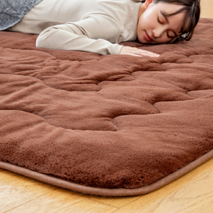 楽天市場】7層構造ぽかぽか蓄熱ラグ 140×190cm ラグ おしゃれ