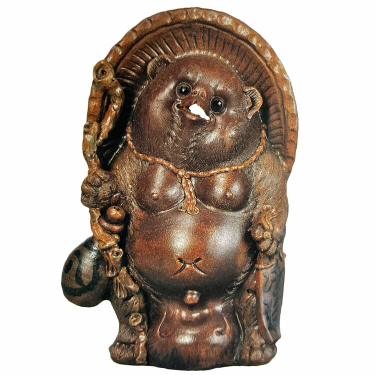 信楽焼 釉薬陶器製 今めかしい ひねり狸飾りつけ（タヌキ）オブジェ（飾りつけ） W50cm×D32cm×H75糎（25号） / 縁起物 風水 差し上げ物 差し上げ物