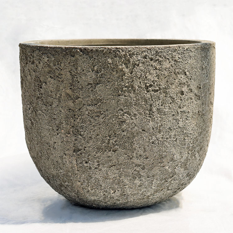 鉢 大型 軽さ FRP製 ブラックス（BRACKS） ラウンド アンティーク皮膚軟化剤（象牙色） φ32cm×H27糎（11号・11寸）