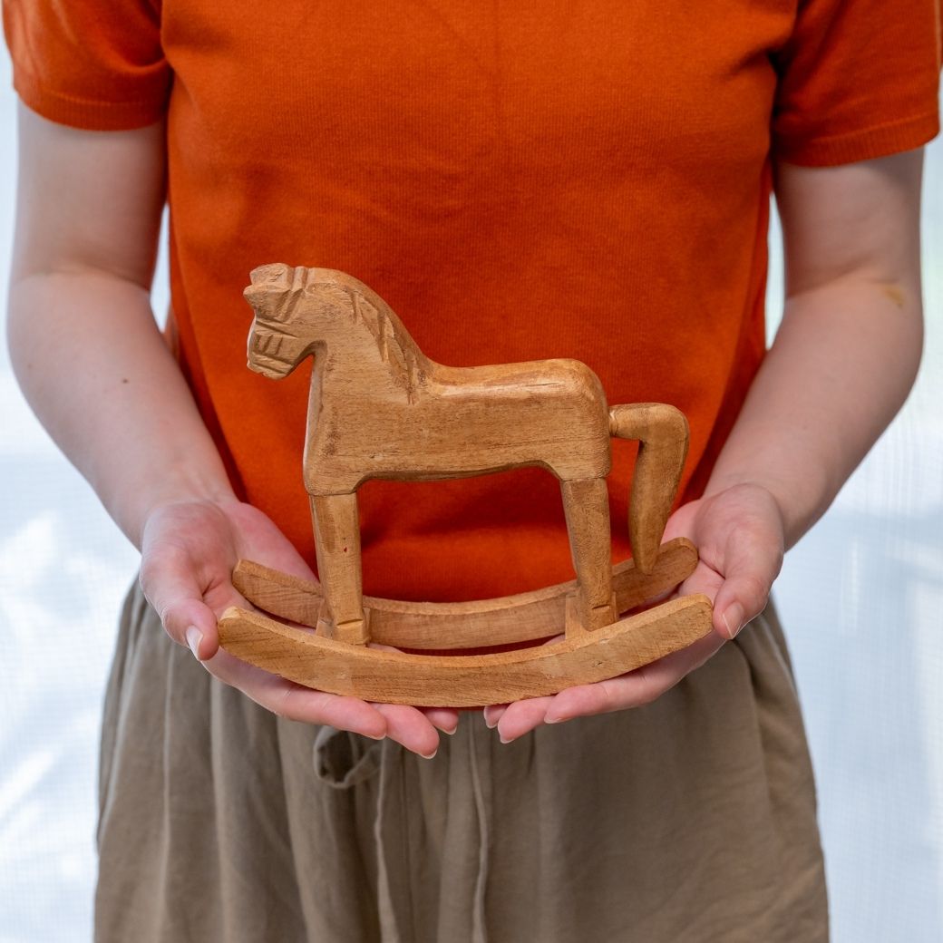 木製ロッキングホース 多色 Amazon.co.jp: な木製ロッキングホース ポータブル木製ロッキング