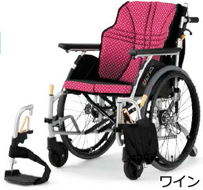 車椅子 らくらく3Dバックサポート採用車いす アルミ自走式車椅子 ウルトラU6タイプ NA-U6（家屋内専用） 日進医療器 │ 車いす 6輪タイプ 自走式 ULTRA NA-U6 折り畳み 座クッション標準装備 座り心地快適 エアタイヤ仕様 耐荷重100kg インディゴ/ワイン NISSIN 介護
