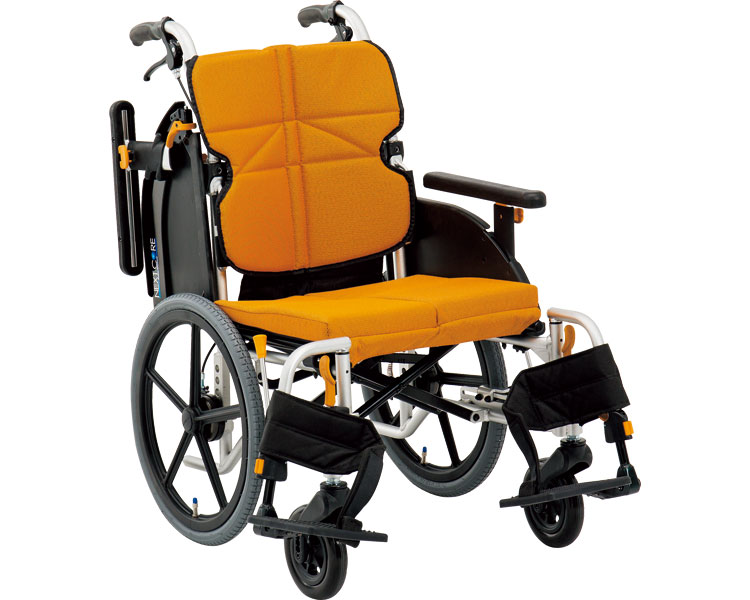松永製造所 車いす ネクストコア ミニモ しり押し用車椅子 NEXT-60B ｜車いす 低床 多役立つことモデュール 軽銀製 しり押し式車いす 背折れ 背腰掛け合わせる 肘跳ね上げ 脚部律動的な調子アウト 大気圏タイア介護装置 老いらく者 御拾いかばい立て  松永