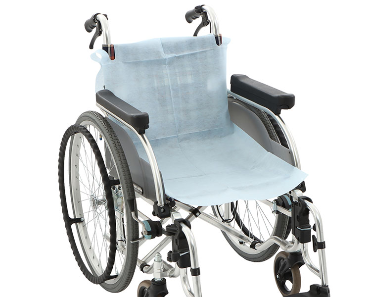 使い捨て車いすシートカバー 45-100 サックスブルー 100枚(20枚×5袋入)幅45×長さ100cm ケアメディックス │ 防水 吸水 汚染防止 衛生管理 病院 施設 シニア 高齢者 介護用品 お年寄り 老人 シニア ディスポタイプ おもらし 尿漏れ 食べこぼし 汚れ防止|介護・生活雑貨のライフプラザ