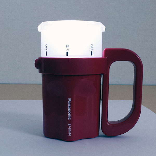 パナソニック 電池がどれでもライト(LED)ホワイト BF-BM10-W(防災 ランタン)|防災・非常食の専門店 らいぷら パナソニック 電池がどれでもライト(LED)ホワイト BF-BM10-W(防災 ランタン)|防災・非常食の専門店 らいぷら