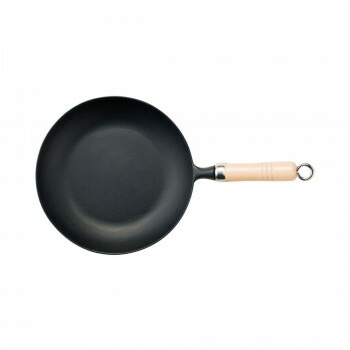 \今だけ!エントリーでポイント5倍!/ 岩鋳 南部鉄器 オムレツパン24(木柄付) 24006【送料無料】|LifeUp