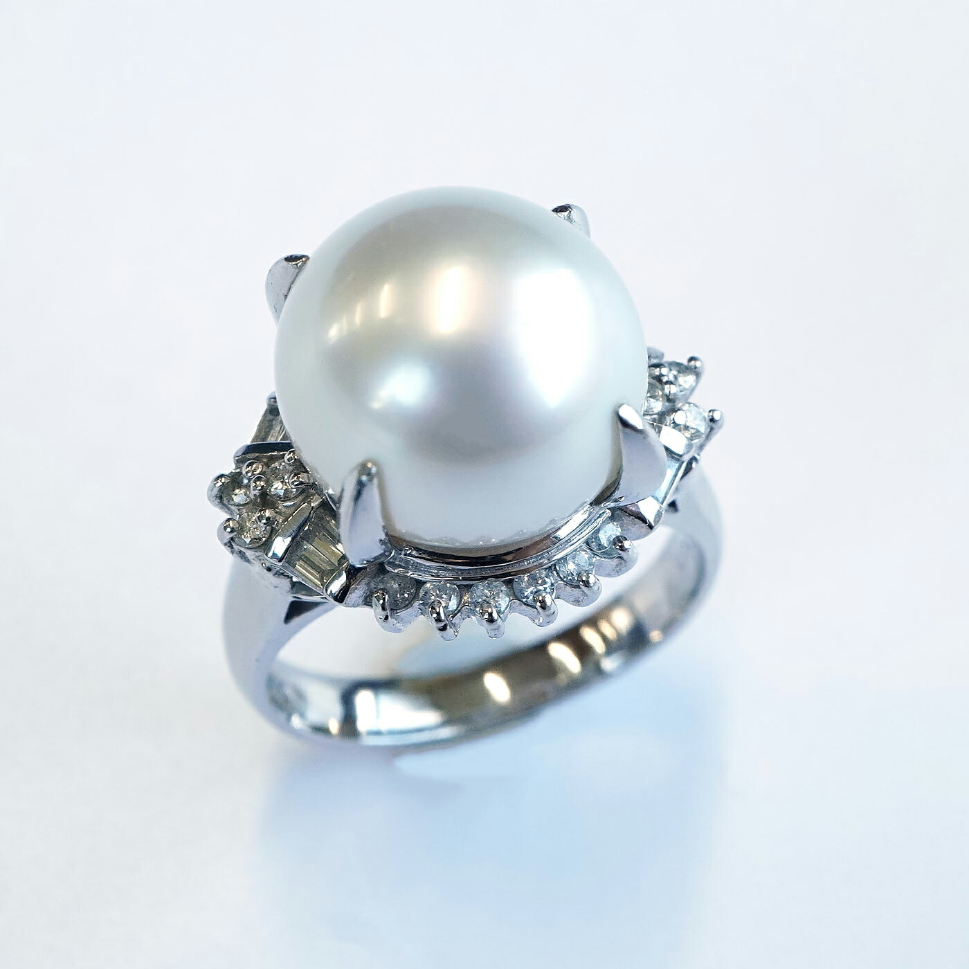 【現行美品】ミキモト　パールリング　K18WG 約13号　ダイヤ 楽天市場】【美品】ミキモト MIKIMOTO K18WG パール ダイヤ リング