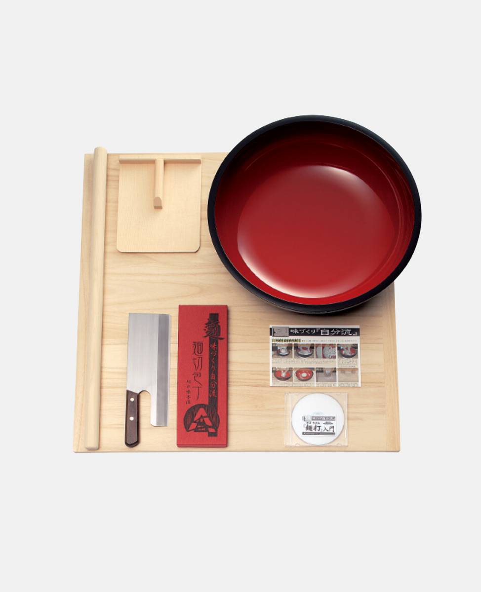 【お買い物マラソン限定ポイント5倍】普及型麺打ちセット（大）（そば・うどんDVD付） 麺台、こね鉢が大きいので麺打ち作業が楽にできます！ A-1260 麺道具 豊稔 麺切包丁 こね鉢 麺棒 麺台 こま板 切り台 まな板 そば 蕎麦 麺打ち 麺打ちセット 手打そば 中條金物 燕三条