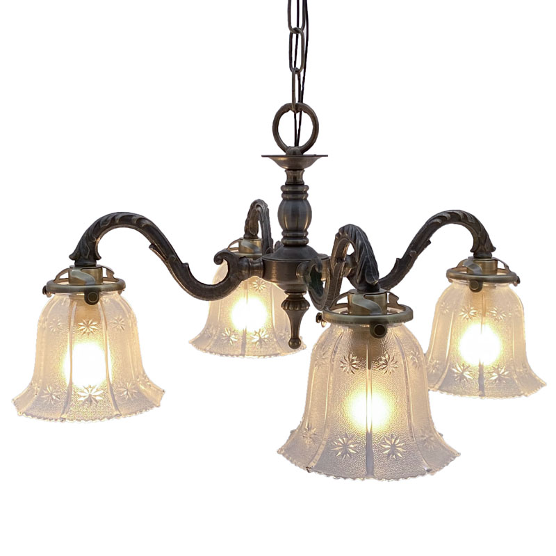 4灯照明灯具セット クラシックスタイルシャンデリア（60Wx4灯）※電球別売