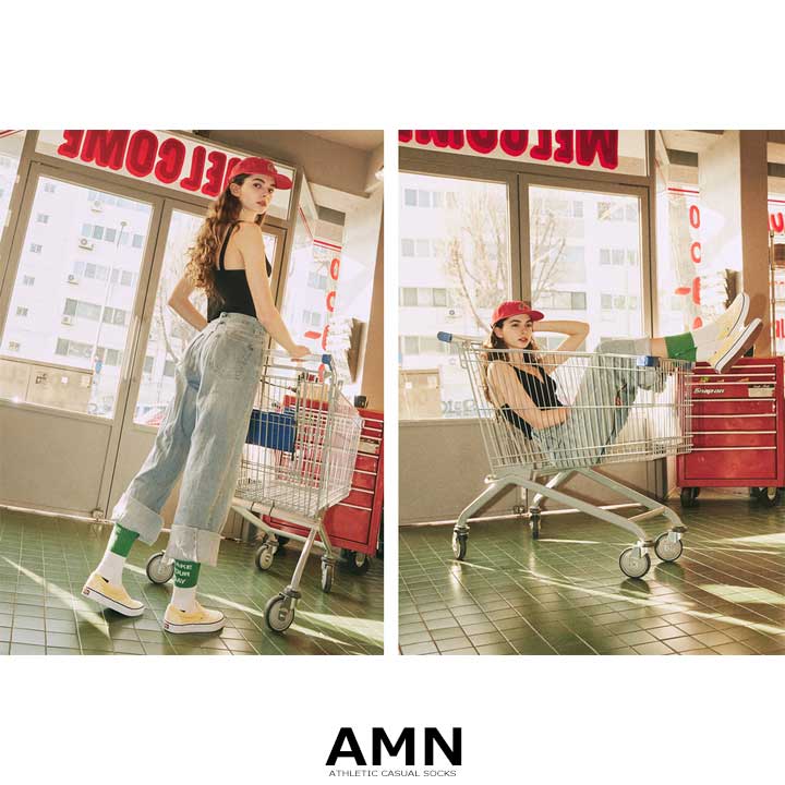 楽天市場 靴下 くつした 靴した ストリート ソックス 日本未発売 韓国人気ブランド 韓国有名ブランド ユニセックス スニーカーソックス メンズ レディース 即日配送 インスタ映え クリスマス クリスマスプレゼント S M ２3 ２8センチ ストリートファッション ギフト