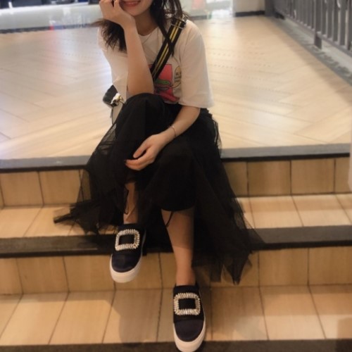 楽天市場 21年 新作 3color レディース スクエア ビジュー スリッポン フラットシューズ シューズ スニーカー 靴 スクエアービジューが可愛い 綺麗めコーデに合わせやすい一足 おしゃれ かわいい 韓国 厚底 軽い 歩きやすい ローカット ホワイト ブラック ネイビー 白 楽天市場 21年 新作 3color レディース スクエア ビジュー スリッポン フラットシューズ シューズ スニーカー 靴 スクエアービジューが可愛い 綺麗めコーデに合わせやすい一足 おしゃれ かわいい 韓国 厚底 軽い 歩きやすい ローカット ホワイト ブラック ネイビー 白