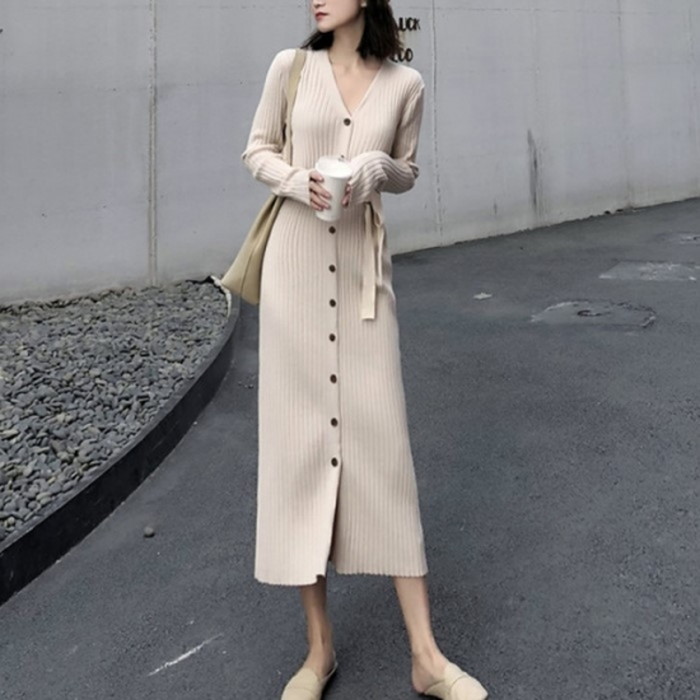 楽天市場 19年新作 秋 2color 2way Vネック ウエストマーク リブニット ロングカーディガン ロングワンピース アウター ワンピース ボタンをとじてワンピースとして着てもボタンをあけてカーディガンとしても使える便利なアイテム Lachic