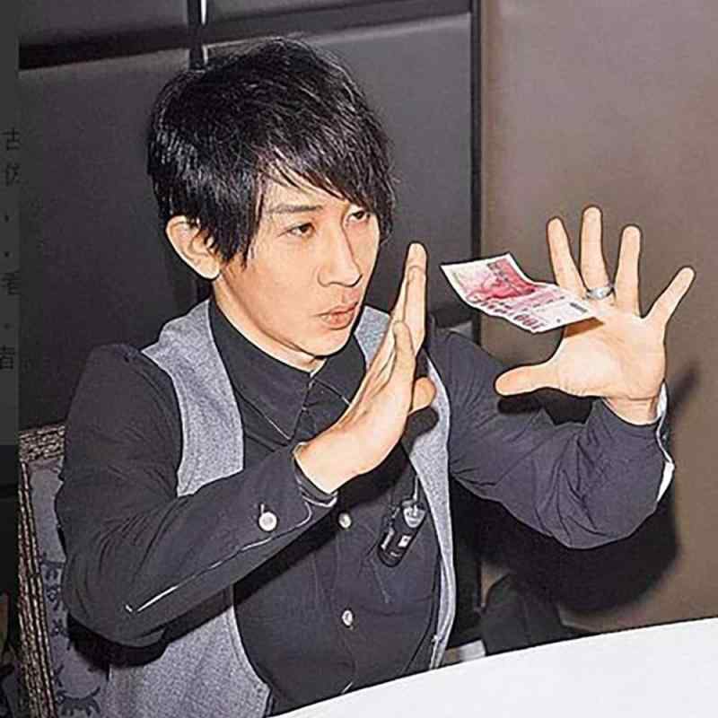 Doowops 【手品 マジック】インビジブル ループスレッド 見えない糸 フローティングマジック道具 手品 道具 (10本)画像