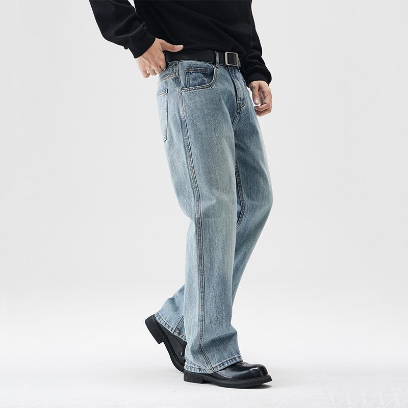 メンズ デニムパンツ 浅色 ライトブルー 秋冬 ストレート ロング ミッドライズ ジップフライ コットン 94.9% コットン素材 軽量 ノンストレッチ ポケット デコレーション ヴィンテージ風 ウォッシュ加工 ミッドウェイト ゆったり シルエット ワイ