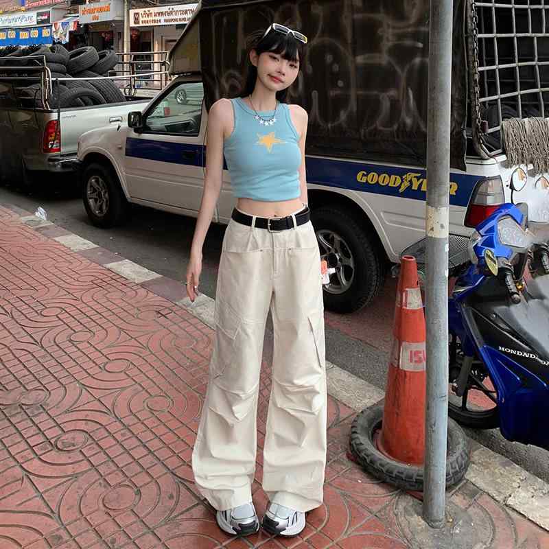 レディース 工装風 ワイドパンツ 高腰 コットン リヨセル 再生繊維 ミックス ベージュ 砂色 ロング丈 ポケット プリーツ 加工 プレーツ 無弾性 中厚手 街頭 ストリート カジュアル 普段使い ゆったり ルーズ フィット 個性派 デザイン 切り替え