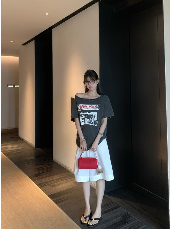 Tシャツ レディース 夏用 綿素材 短袖 プリント柄 斜肩デザイン ゆったりシルエット 韓国風カジュアル ワッシャーブラック 接触冷感 吸湿速乾 軽量 通勤普段使い トップス ブラウス インナー