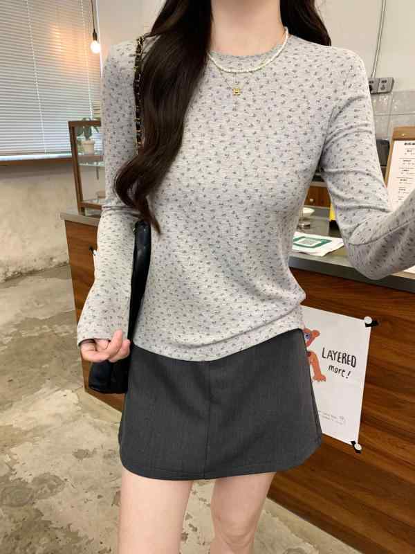 Tシャツ 女性用 韓系 小花柄 丸首 長袖 修身 切り替え トップス レイヤード 接触冷感 伸縮性 人綿 混紡 グレー ブラック 秋 秋冬 カジュアル 普段使い 軽量 吸湿速乾 印花 デザイン 普通丈 日韓スタイル