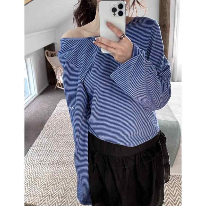 Tシャツ レディース 長袖 肩出し 背中開き クラシック ストライプ 切り替え デザイン 綿素材 ワイドシルエット 普通丈 一文字ネック かわいい 甘め スタイル 快適 ゆったり トップス インナー ブラウス シャツ ホワイト ブルー 春夏 春 秋